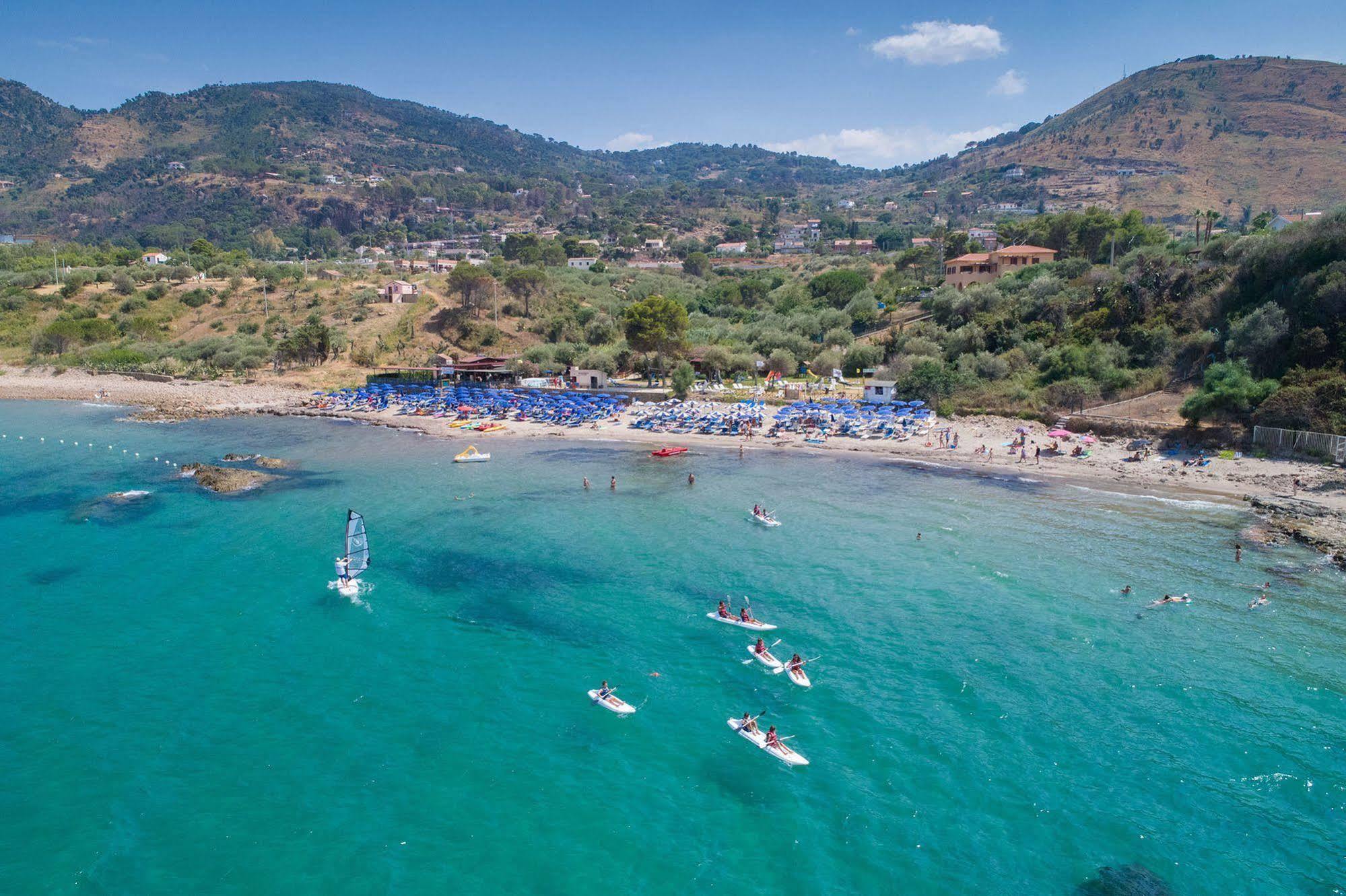 Cefalu Resort - Sporting Club ภายนอก รูปภาพ